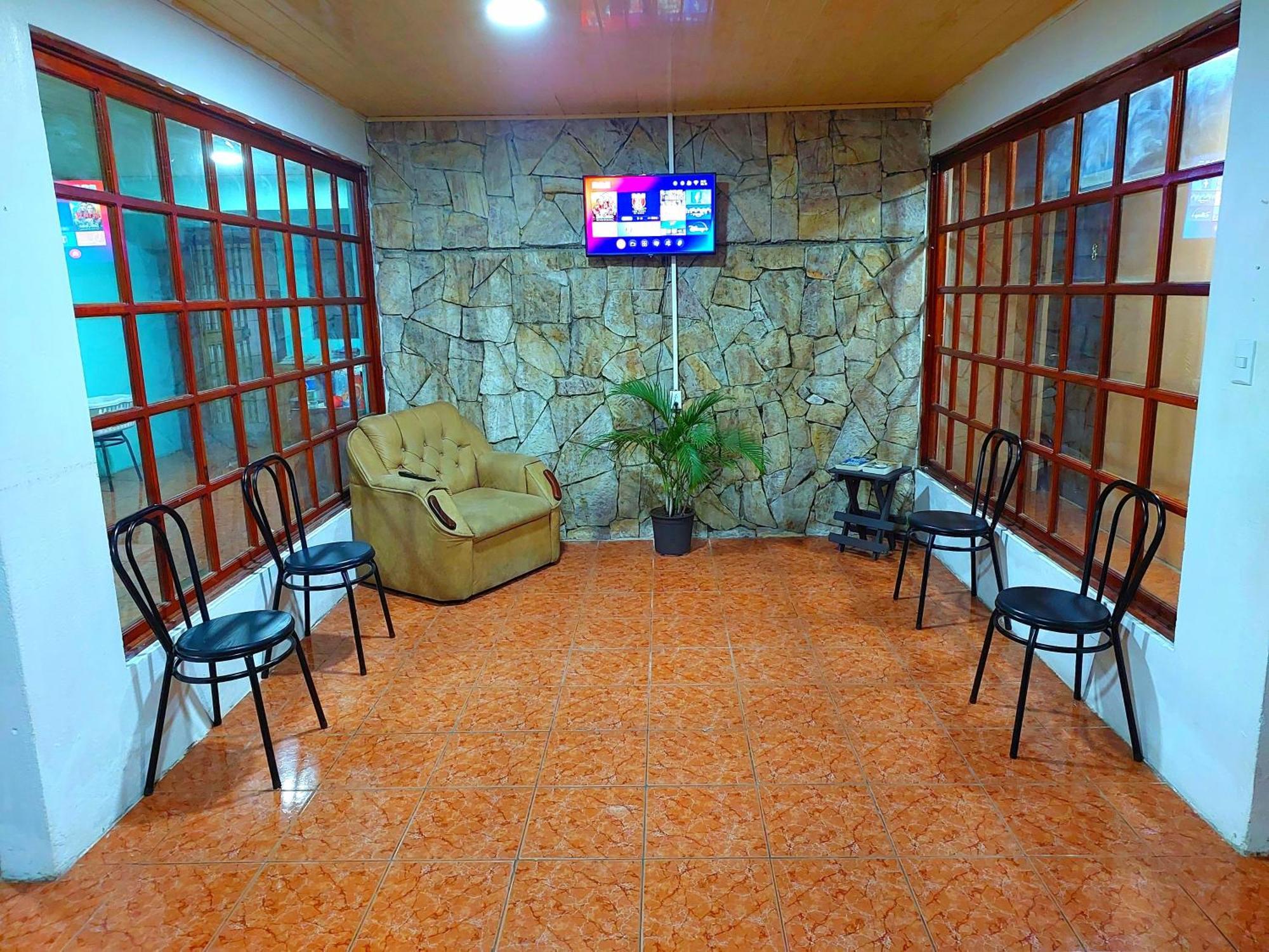 Hostel Del Pacifico Puntarenas Exterior photo